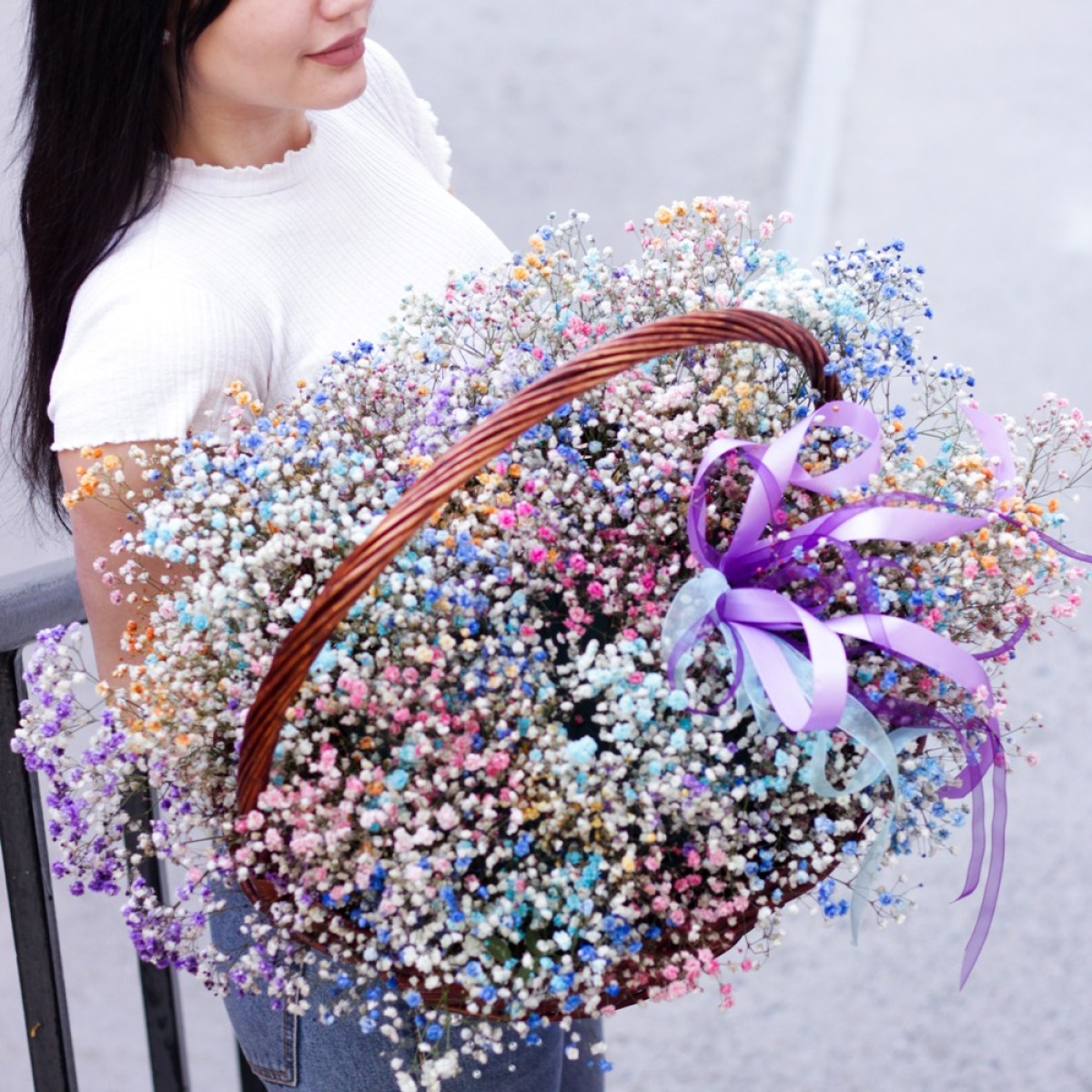 Корзина с гипсофилой